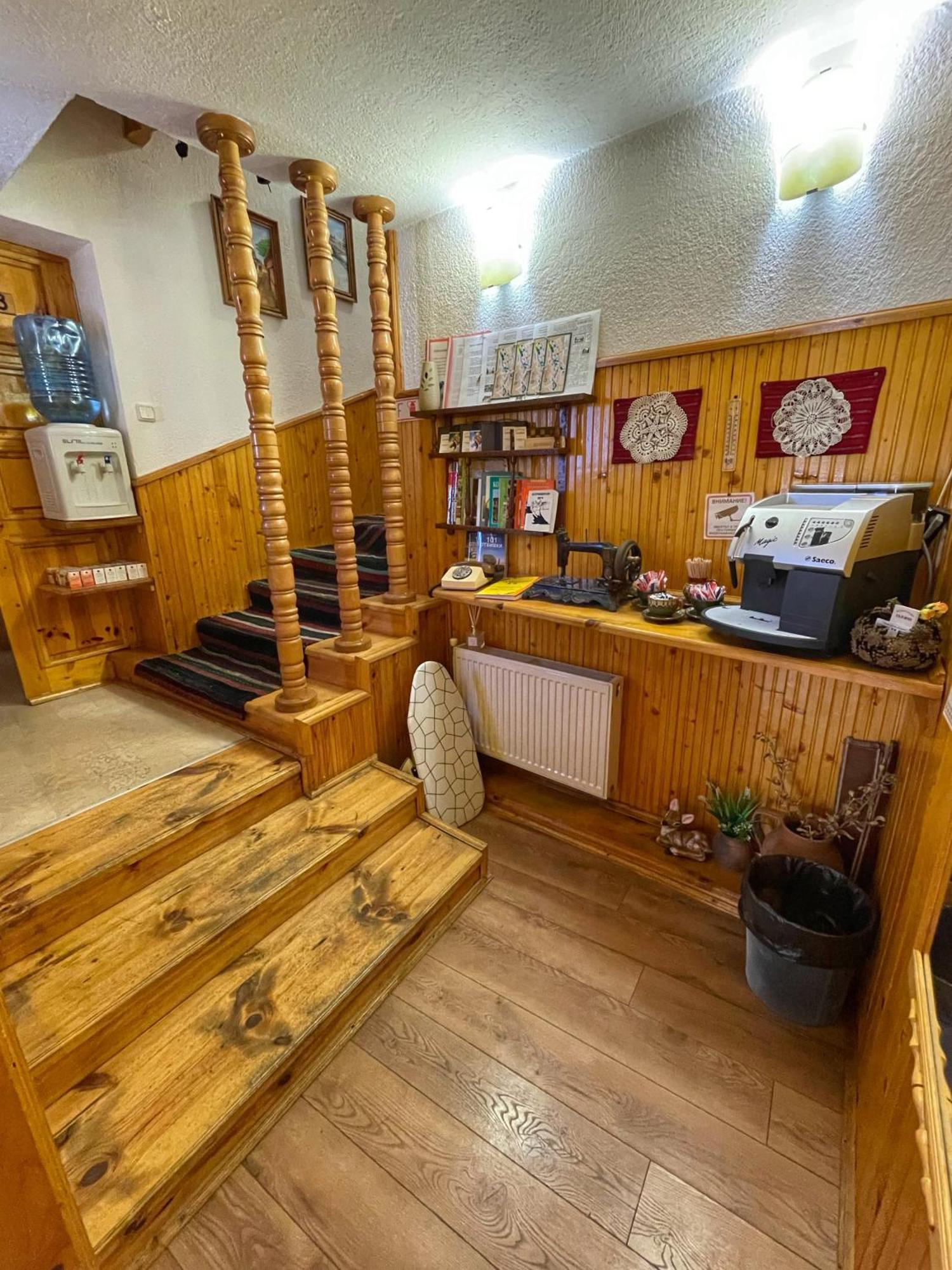 Guest Rooms Colorit Koprivştitsa Dış mekan fotoğraf